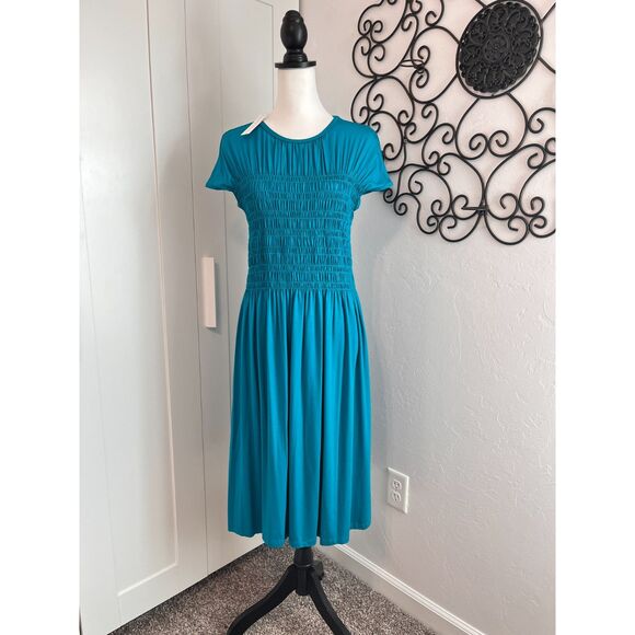 Trina Turk Entertain Women's Jersey Smocked Bodice Midi Dress Tile Blue Size Med - Picture 13 of 13